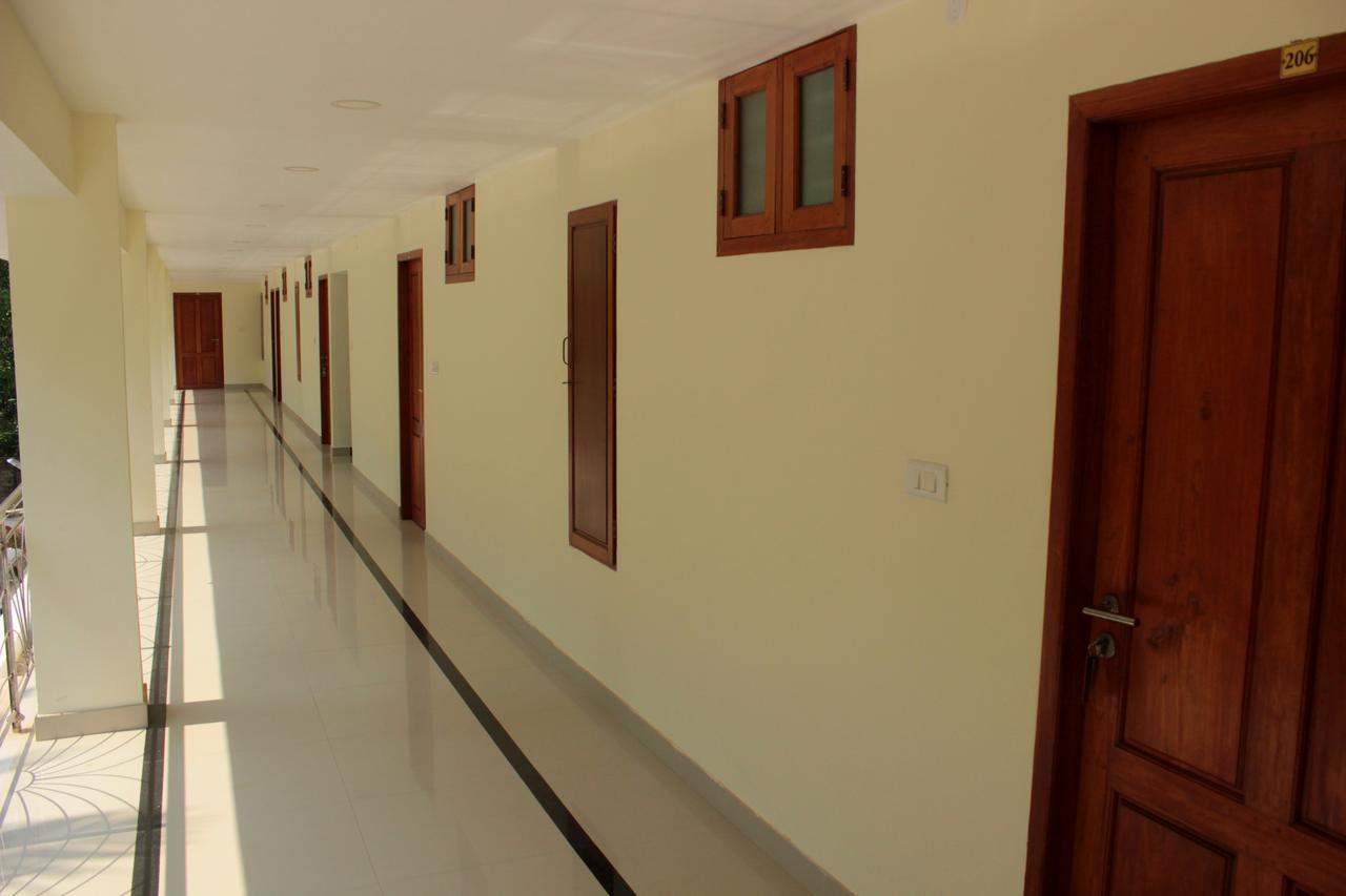 Travancore Island Resort Thiruvananthapuram Exterior foto